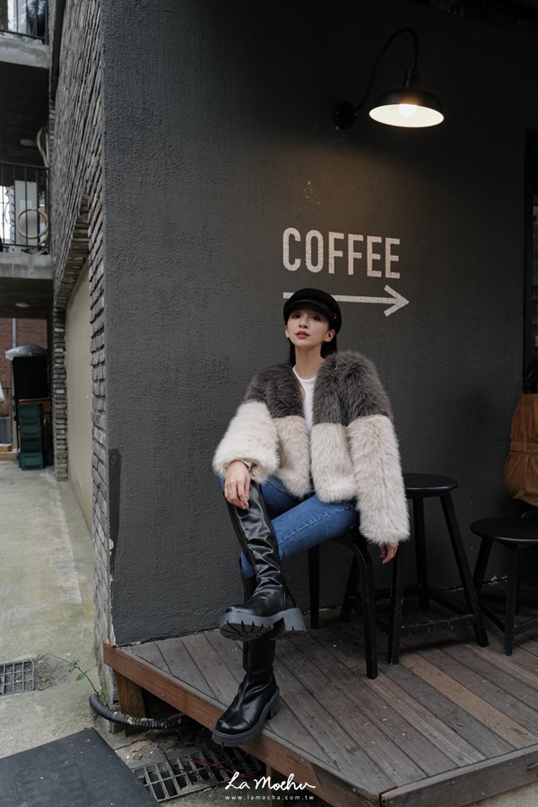 鋸齒後拉鍊軍靴(版型正常)(闆娘.花花清單)